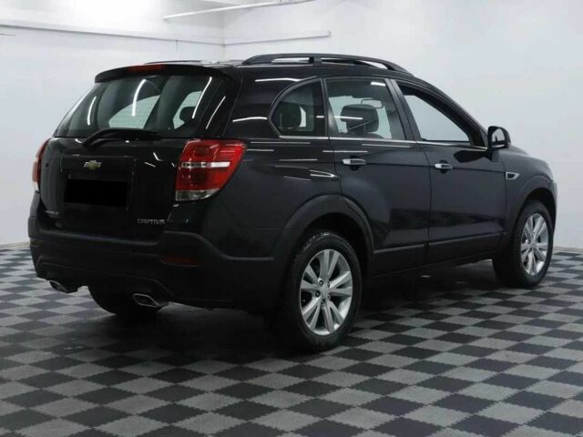 Черный Шевроле Каптива, объемом двигателя 2 л и пробегом 137 тыс. км за 8700 $, фото 3 на Automoto.ua