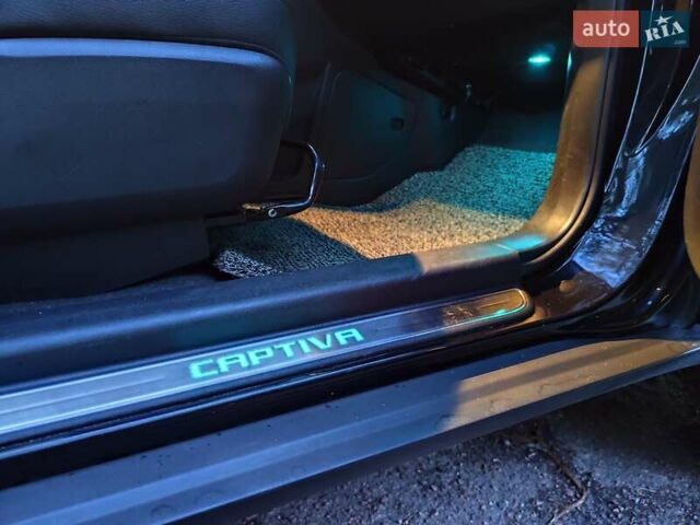 Чорний Шевроле Каптіва, об'ємом двигуна 2.23 л та пробігом 124 тис. км за 14700 $, фото 21 на Automoto.ua