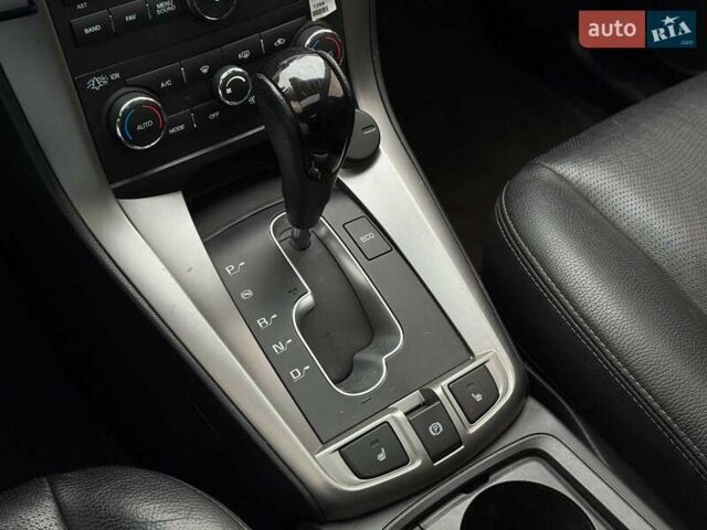 Чорний Шевроле Каптіва, об'ємом двигуна 2.2 л та пробігом 168 тис. км за 13240 $, фото 25 на Automoto.ua