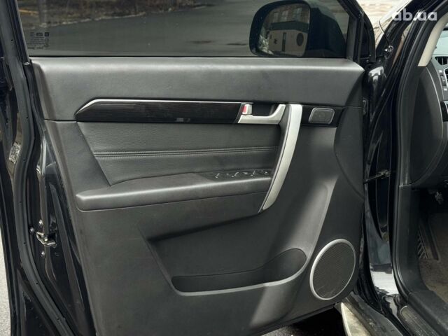 Чорний Шевроле Каптіва, об'ємом двигуна 2.2 л та пробігом 168 тис. км за 13240 $, фото 21 на Automoto.ua