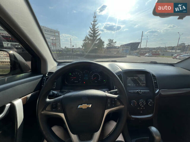 Черный Шевроле Каптива, объемом двигателя 2.38 л и пробегом 135 тыс. км за 12200 $, фото 14 на Automoto.ua