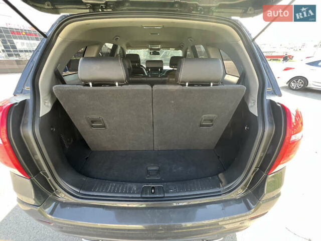 Черный Шевроле Каптива, объемом двигателя 2.38 л и пробегом 135 тыс. км за 12200 $, фото 8 на Automoto.ua