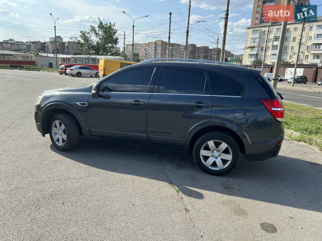Черный Шевроле Каптива, объемом двигателя 2.38 л и пробегом 135 тыс. км за 12200 $, фото 3 на Automoto.ua