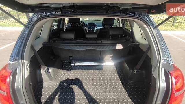 Черный Шевроле Каптива, объемом двигателя 2.23 л и пробегом 242 тыс. км за 15200 $, фото 18 на Automoto.ua