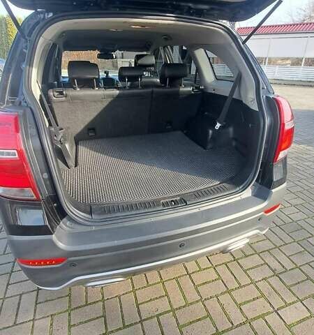 Черный Шевроле Каптива, объемом двигателя 2.23 л и пробегом 98 тыс. км за 16000 $, фото 25 на Automoto.ua