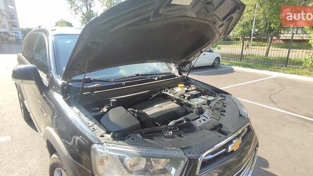 Черный Шевроле Каптива, объемом двигателя 2.23 л и пробегом 242 тыс. км за 15200 $, фото 11 на Automoto.ua
