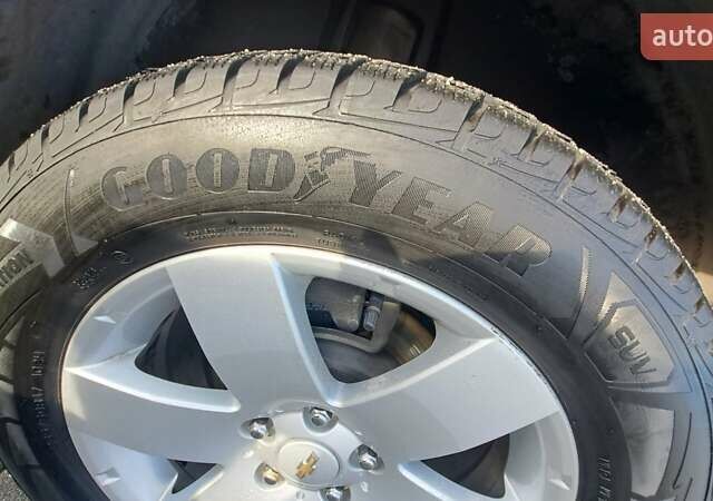 Черный Шевроле Каптива, объемом двигателя 2.23 л и пробегом 98 тыс. км за 16000 $, фото 34 на Automoto.ua