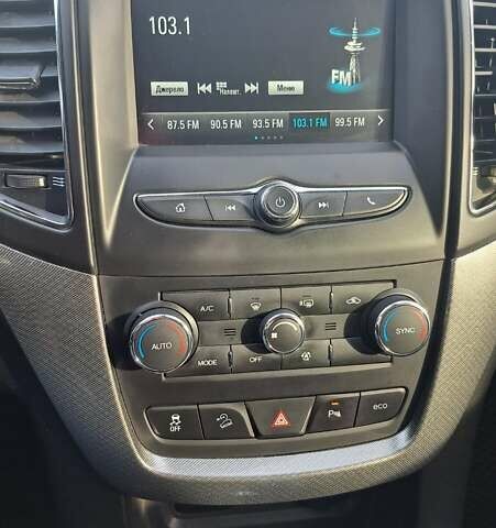 Черный Шевроле Каптива, объемом двигателя 2.23 л и пробегом 98 тыс. км за 16000 $, фото 31 на Automoto.ua