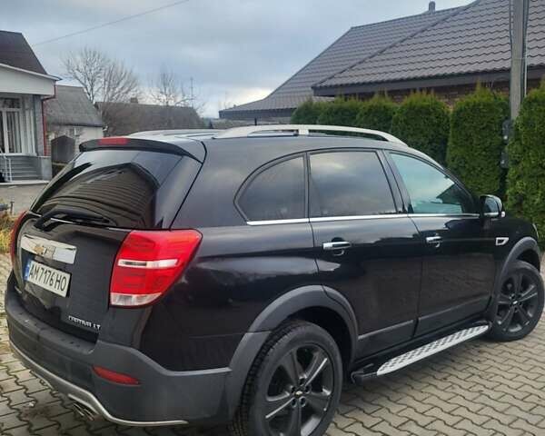 Черный Шевроле Каптива, объемом двигателя 2 л и пробегом 164 тыс. км за 13500 $, фото 15 на Automoto.ua