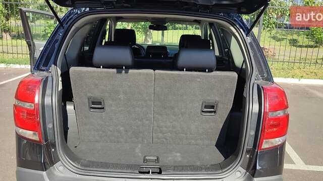 Черный Шевроле Каптива, объемом двигателя 2.23 л и пробегом 242 тыс. км за 15200 $, фото 19 на Automoto.ua