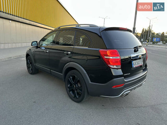 Черный Шевроле Каптива, объемом двигателя 2.23 л и пробегом 203 тыс. км за 17900 $, фото 2 на Automoto.ua
