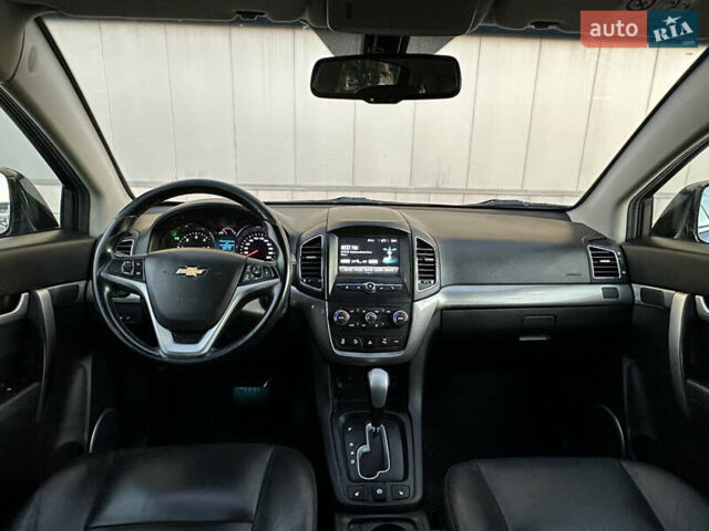 Черный Шевроле Каптива, объемом двигателя 2.23 л и пробегом 203 тыс. км за 17900 $, фото 15 на Automoto.ua