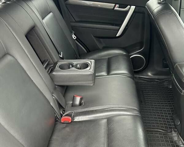 Чорний Шевроле Каптіва, об'ємом двигуна 2.38 л та пробігом 61 тис. км за 17500 $, фото 3 на Automoto.ua