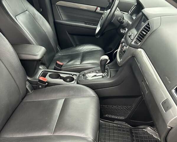 Чорний Шевроле Каптіва, об'ємом двигуна 2.38 л та пробігом 61 тис. км за 17500 $, фото 1 на Automoto.ua