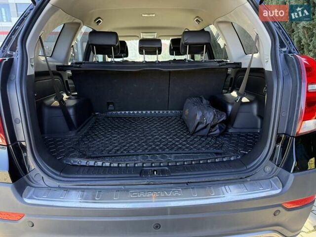 Черный Шевроле Каптива, объемом двигателя 2.23 л и пробегом 41 тыс. км за 18000 $, фото 6 на Automoto.ua