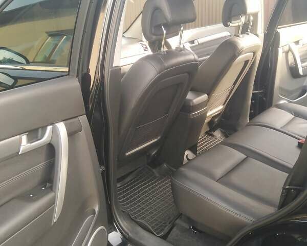 Черный Шевроле Каптива, объемом двигателя 2.23 л и пробегом 84 тыс. км за 17500 $, фото 11 на Automoto.ua