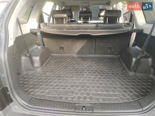 Черный Шевроле Каптива, объемом двигателя 2.23 л и пробегом 84 тыс. км за 17500 $, фото 5 на Automoto.ua