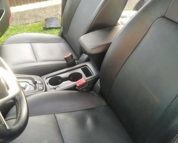 Черный Шевроле Каптива, объемом двигателя 2.23 л и пробегом 84 тыс. км за 17500 $, фото 8 на Automoto.ua