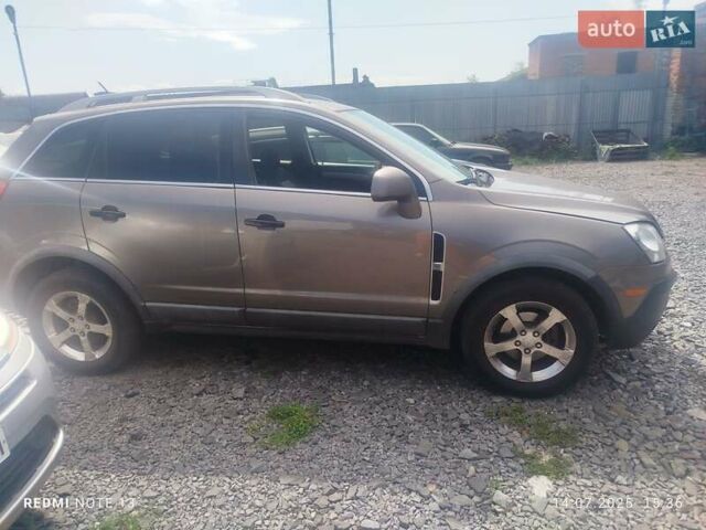 Коричневий Шевроле Каптіва, об'ємом двигуна 2.38 л та пробігом 280 тис. км за 8400 $, фото 4 на Automoto.ua