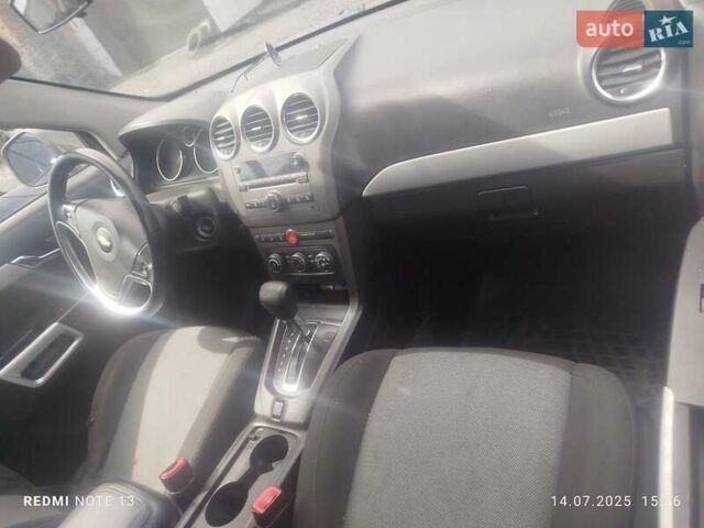 Коричневий Шевроле Каптіва, об'ємом двигуна 2.38 л та пробігом 280 тис. км за 8400 $, фото 9 на Automoto.ua