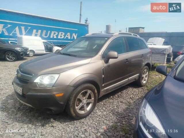 Коричневий Шевроле Каптіва, об'ємом двигуна 2.38 л та пробігом 280 тис. км за 8400 $, фото 2 на Automoto.ua