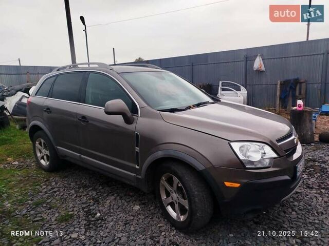Коричневий Шевроле Каптіва, об'ємом двигуна 2.38 л та пробігом 280 тис. км за 8400 $, фото 3 на Automoto.ua