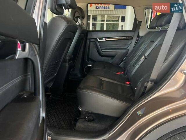 Коричневый Шевроле Каптива, объемом двигателя 2.2 л и пробегом 228 тыс. км за 11999 $, фото 10 на Automoto.ua