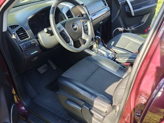 Коричневий Шевроле Каптіва, об'ємом двигуна 2.4 л та пробігом 81 тис. км за 12500 $, фото 6 на Automoto.ua