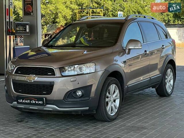 Коричневый Шевроле Каптива, объемом двигателя 2.2 л и пробегом 228 тыс. км за 11999 $, фото 2 на Automoto.ua