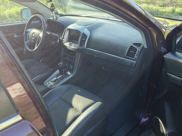 Коричневий Шевроле Каптіва, об'ємом двигуна 2.4 л та пробігом 81 тис. км за 12500 $, фото 7 на Automoto.ua