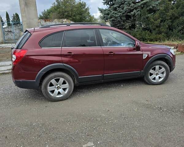 Шевроле Каптива 2007 в Борщеве на Automoto.ua Красный Шевроле Каптива, объемом двигателя 1.99 л и пробегом 240 тыс. км за 7400 $, фото 15 на Automoto.ua