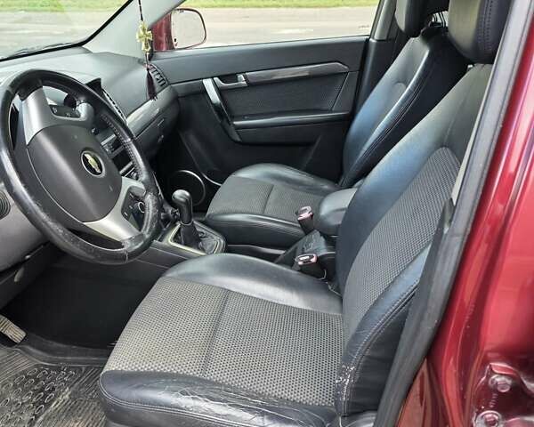 Шевроле Каптива 2007 в Борщеве на Automoto.ua Красный Шевроле Каптива, объемом двигателя 1.99 л и пробегом 240 тыс. км за 7400 $, фото 19 на Automoto.ua
