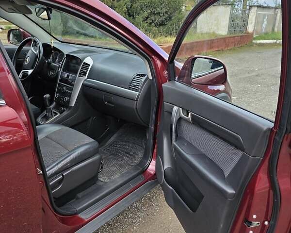 Шевроле Каптива 2007 в Борщеве на Automoto.ua Красный Шевроле Каптива, объемом двигателя 1.99 л и пробегом 240 тыс. км за 7400 $, фото 12 на Automoto.ua
