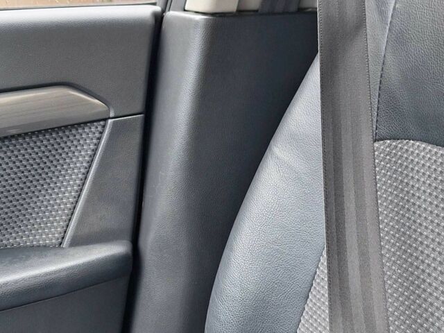 Красный Шевроле Каптива, объемом двигателя 2 л и пробегом 190 тыс. км за 3650 $, фото 11 на Automoto.ua