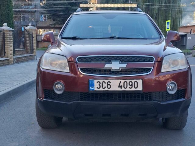 Красный Шевроле Каптива, объемом двигателя 2 л и пробегом 190 тыс. км за 3650 $, фото 18 на Automoto.ua