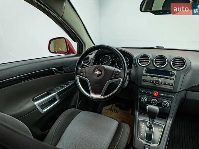 Красный Шевроле Каптива, объемом двигателя 2.4 л и пробегом 207 тыс. км за 9270 $, фото 10 на Automoto.ua