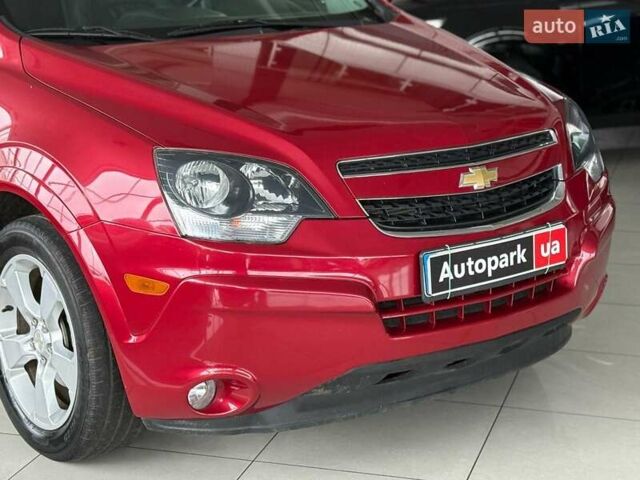 Красный Шевроле Каптива, объемом двигателя 2.4 л и пробегом 120 тыс. км за 8990 $, фото 3 на Automoto.ua