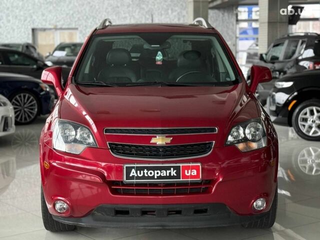 Красный Шевроле Каптива, объемом двигателя 2.4 л и пробегом 120 тыс. км за 8990 $, фото 1 на Automoto.ua