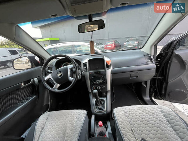 Шевроле Каптива, объемом двигателя 1.99 л и пробегом 200 тыс. км за 8300 $, фото 10 на Automoto.ua