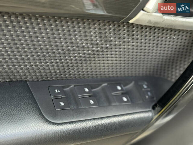 Шевроле Каптива, объемом двигателя 0 л и пробегом 260 тыс. км за 4600 $, фото 8 на Automoto.ua