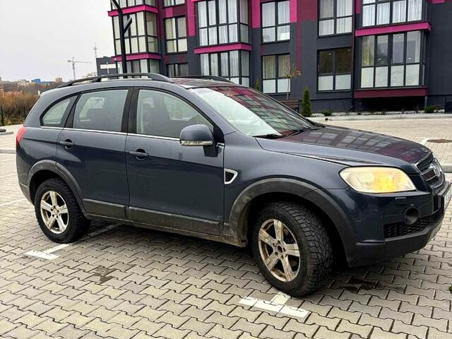 Шевроле Каптіва, об'ємом двигуна 2 л та пробігом 322 тис. км за 3300 $, фото 1 на Automoto.ua