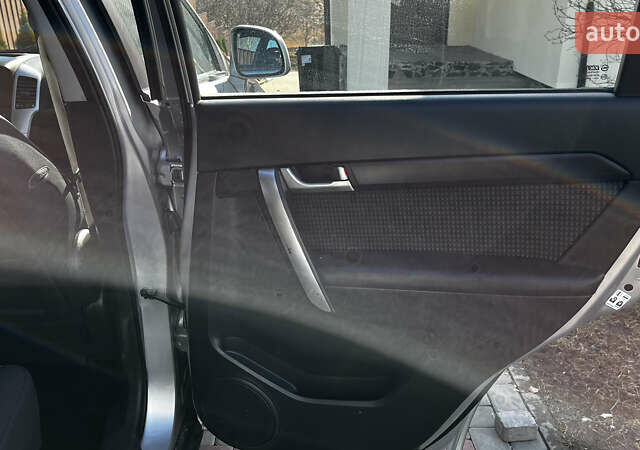 Шевроле Каптива, объемом двигателя 0 л и пробегом 180 тыс. км за 7800 $, фото 5 на Automoto.ua