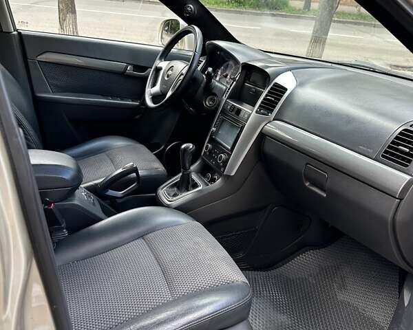 Шевроле Каптива, объемом двигателя 0 л и пробегом 200 тыс. км за 7800 $, фото 9 на Automoto.ua