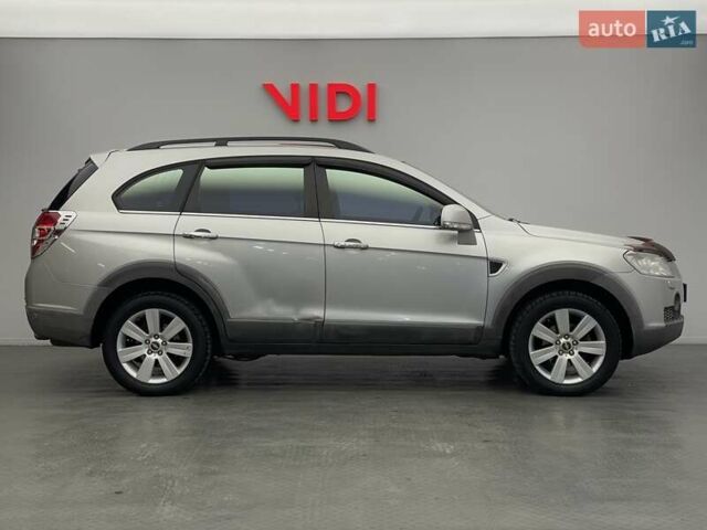 Шевроле Каптива, объемом двигателя 2.4 л и пробегом 142 тыс. км за 8769 $, фото 3 на Automoto.ua