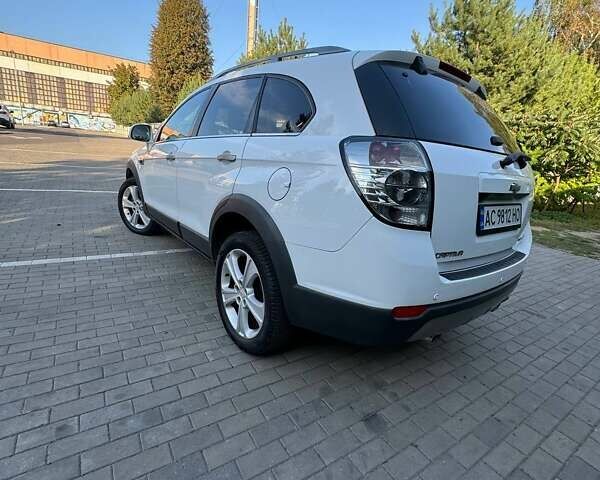 Шевроле Каптива, объемом двигателя 2.23 л и пробегом 208 тыс. км за 11000 $, фото 6 на Automoto.ua