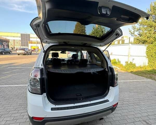 Шевроле Каптива, объемом двигателя 2.23 л и пробегом 208 тыс. км за 11000 $, фото 15 на Automoto.ua