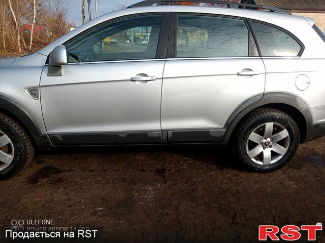 Шевроле Каптива, объемом двигателя 2 л и пробегом 280 тыс. км за 5700 $, фото 1 на Automoto.ua