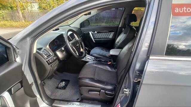 Шевроле Каптіва, об'ємом двигуна 2.4 л та пробігом 220 тис. км за 9999 $, фото 4 на Automoto.ua