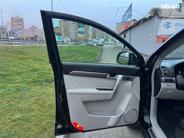 Шевроле Каптива, объемом двигателя 2.2 л и пробегом 129 тыс. км за 12500 $, фото 15 на Automoto.ua