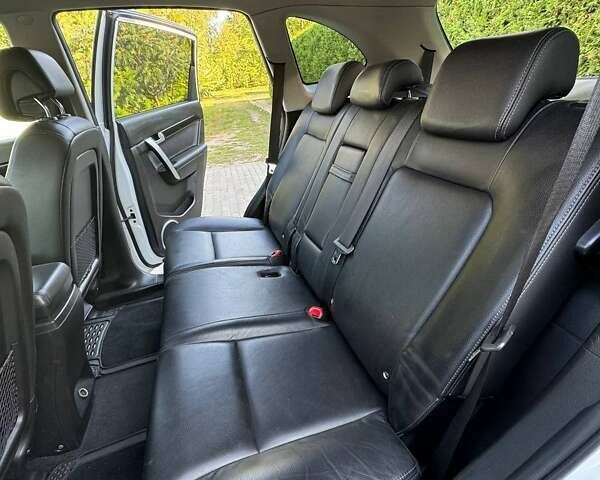 Шевроле Каптива, объемом двигателя 2.23 л и пробегом 208 тыс. км за 11000 $, фото 28 на Automoto.ua